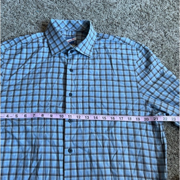 Johnnie-O Button Down Shirt Medium Plaid Flannel Hangin' Out - Picture 7 of 7